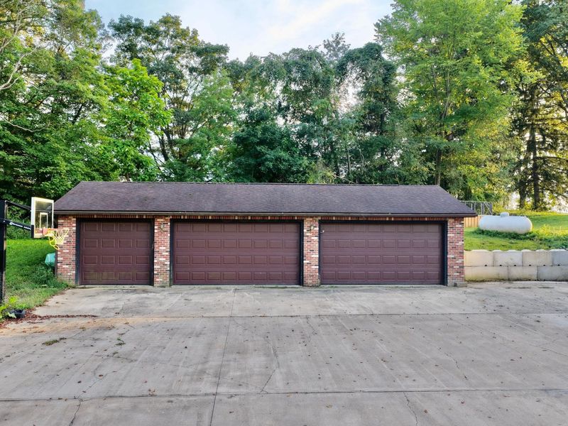 1680 Millersburg Road , Utica, OH 43080 Photo 4