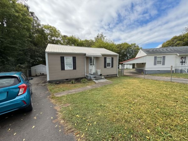 529 Jackson Ave , Maryville, TN 37804