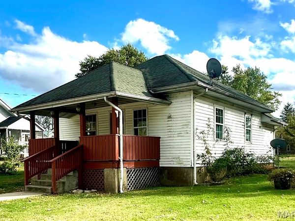 407 W St Louis Street , Bland, MO 65014