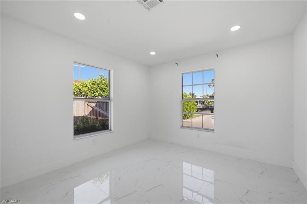 862 99th Ave N, Naples, FL 34108 Photo
