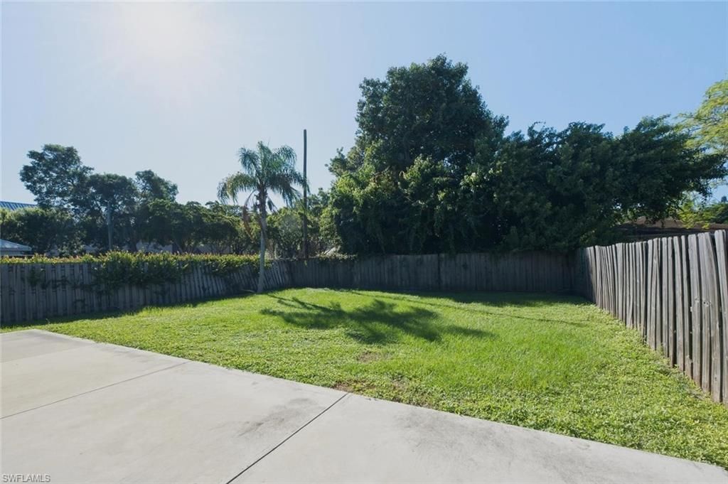 862 99th Ave N, Naples, FL 34108 Photo