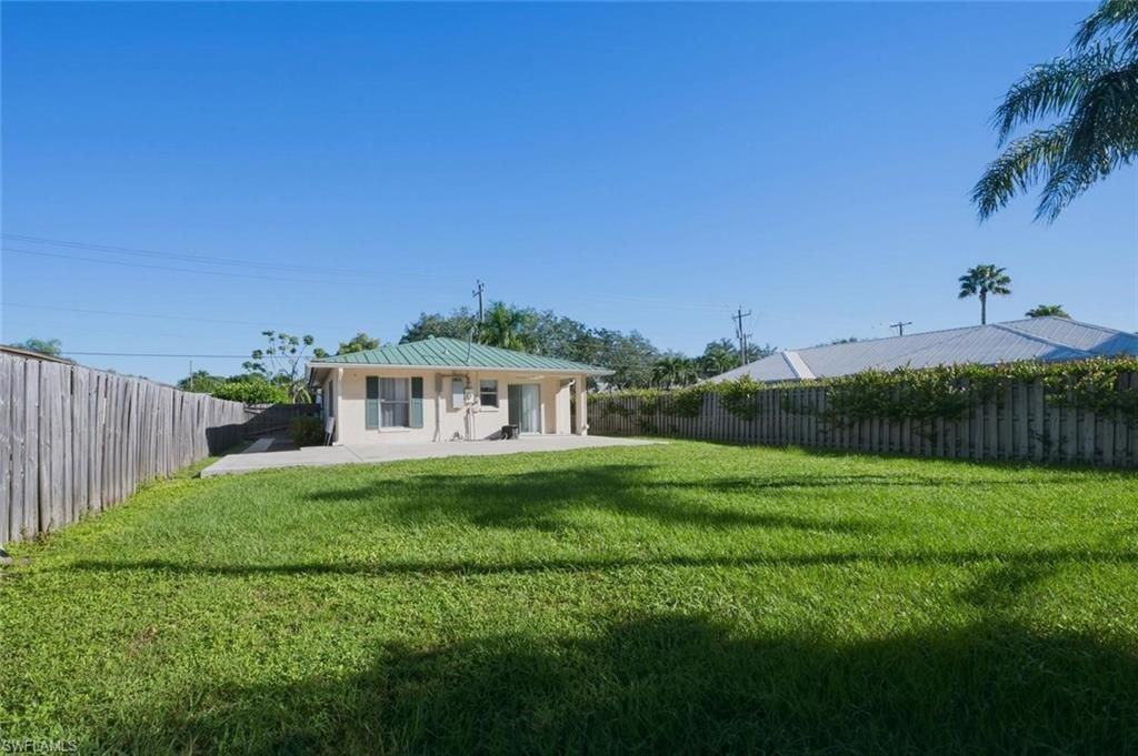862 99th Ave N, Naples, FL 34108 Photo