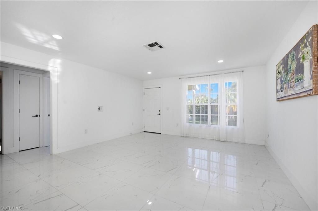 862 99th Ave N, Naples, FL 34108 Photo