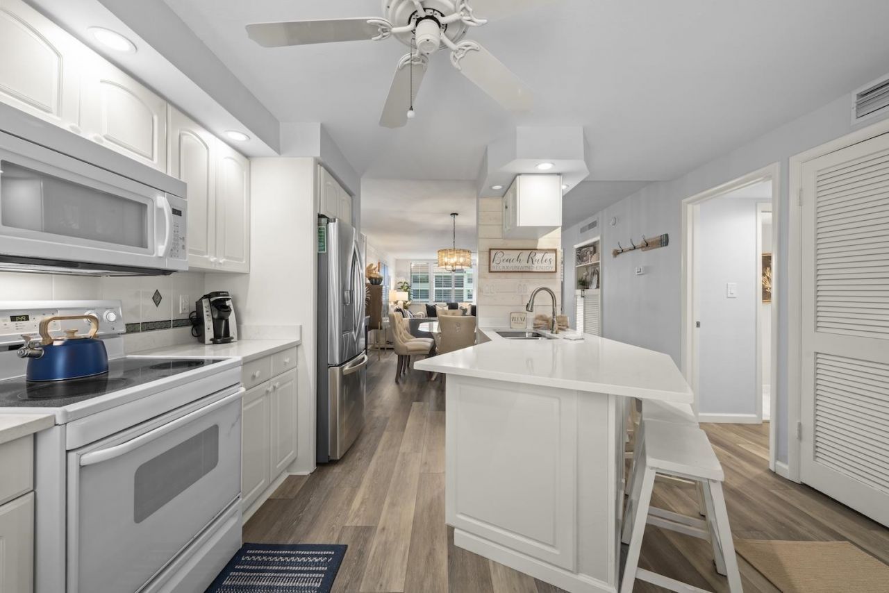 979 E Gulf Dr, Unit 282, Sanibel, FL 33957 Photo