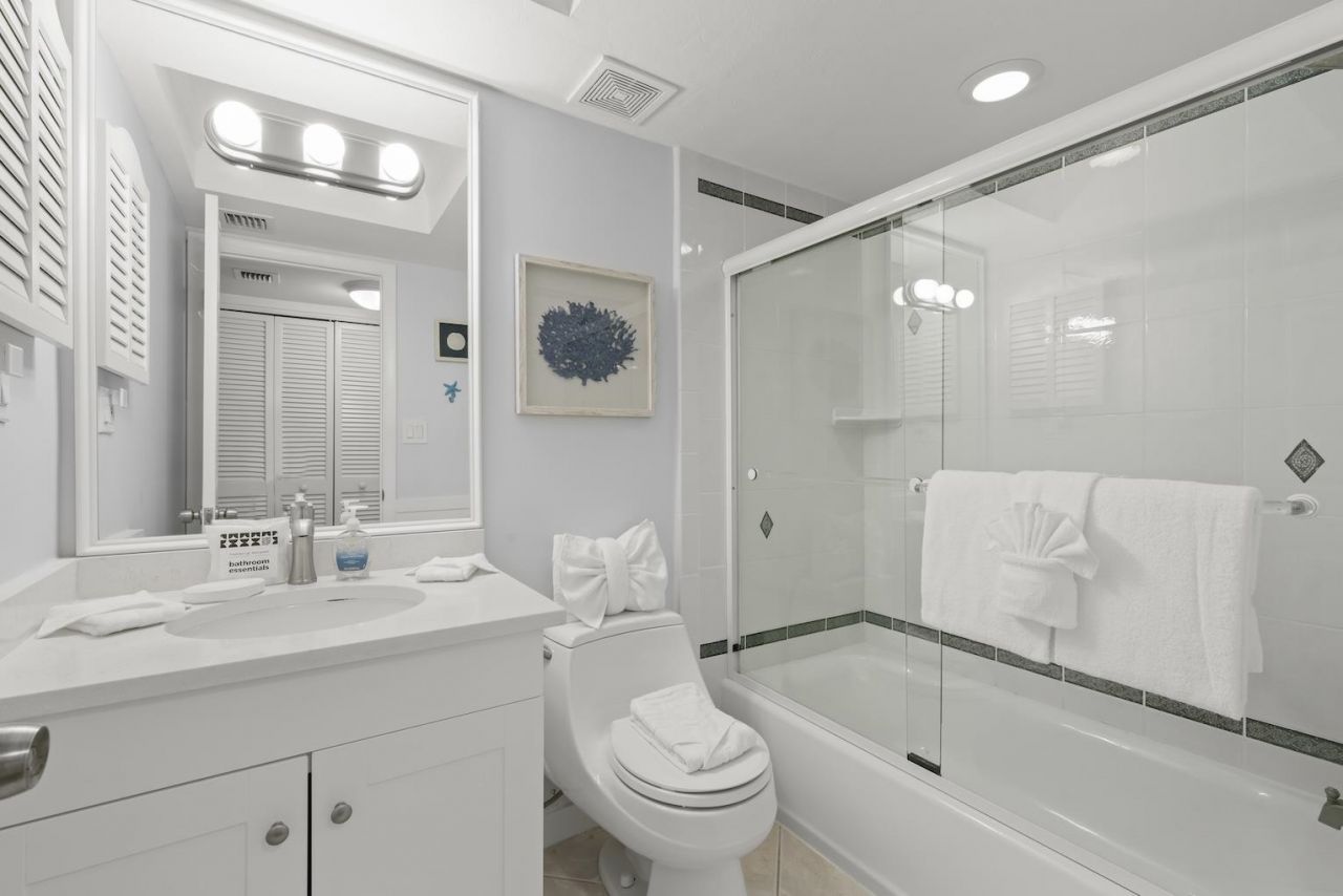 979 E Gulf Dr, Unit 282, Sanibel, FL 33957 Photo
