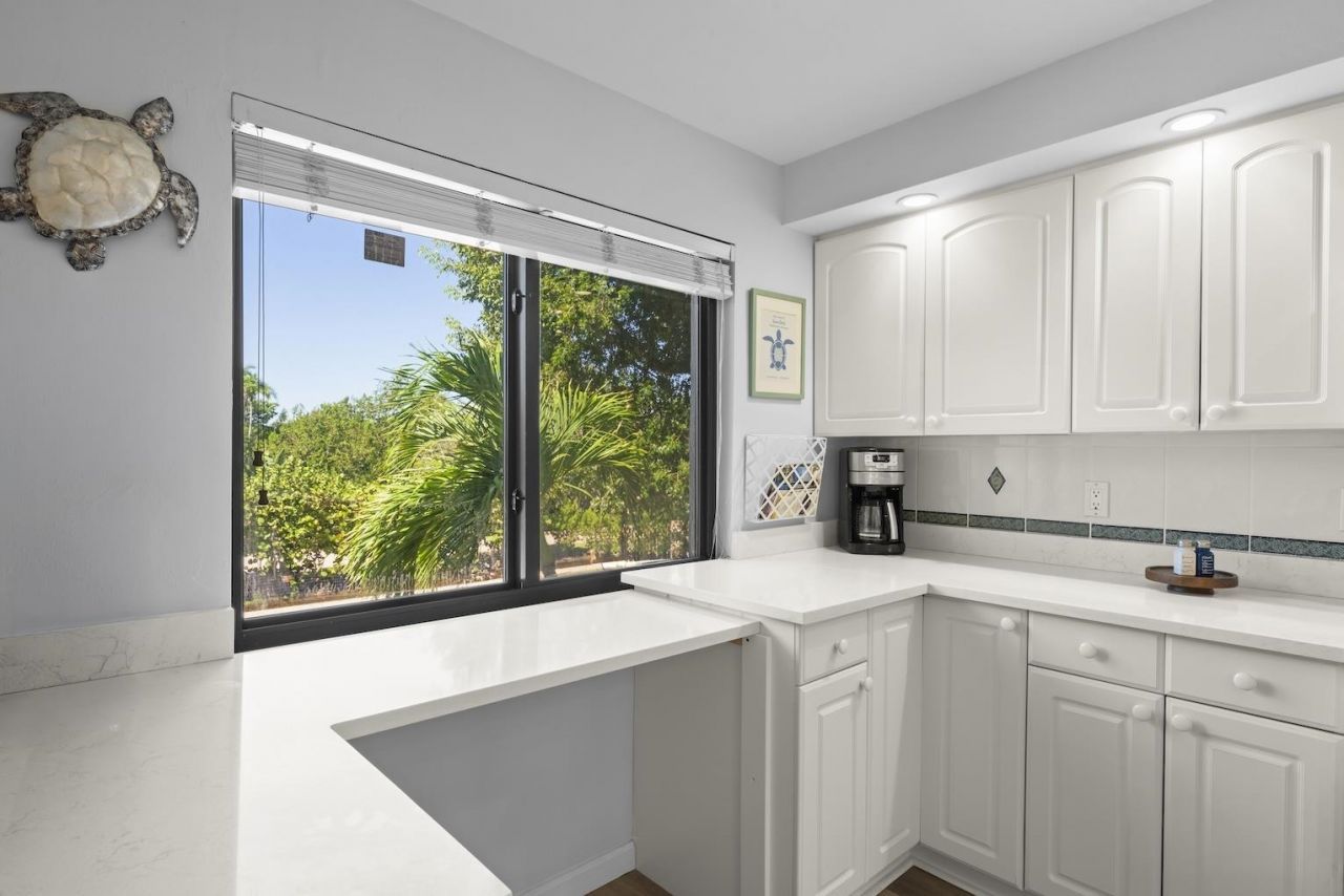979 E Gulf Dr, Unit 282, Sanibel, FL 33957 Photo
