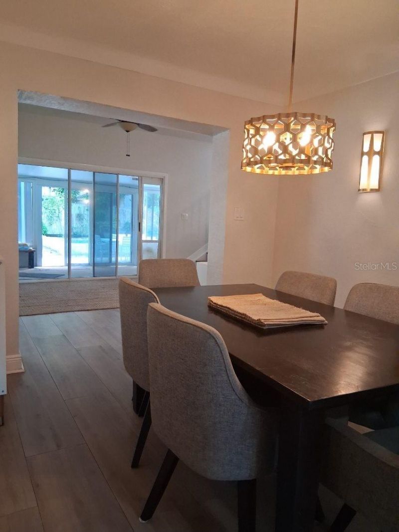 8220 Yardley Avenue N, Saint Petersburg, FL 33710 Photo