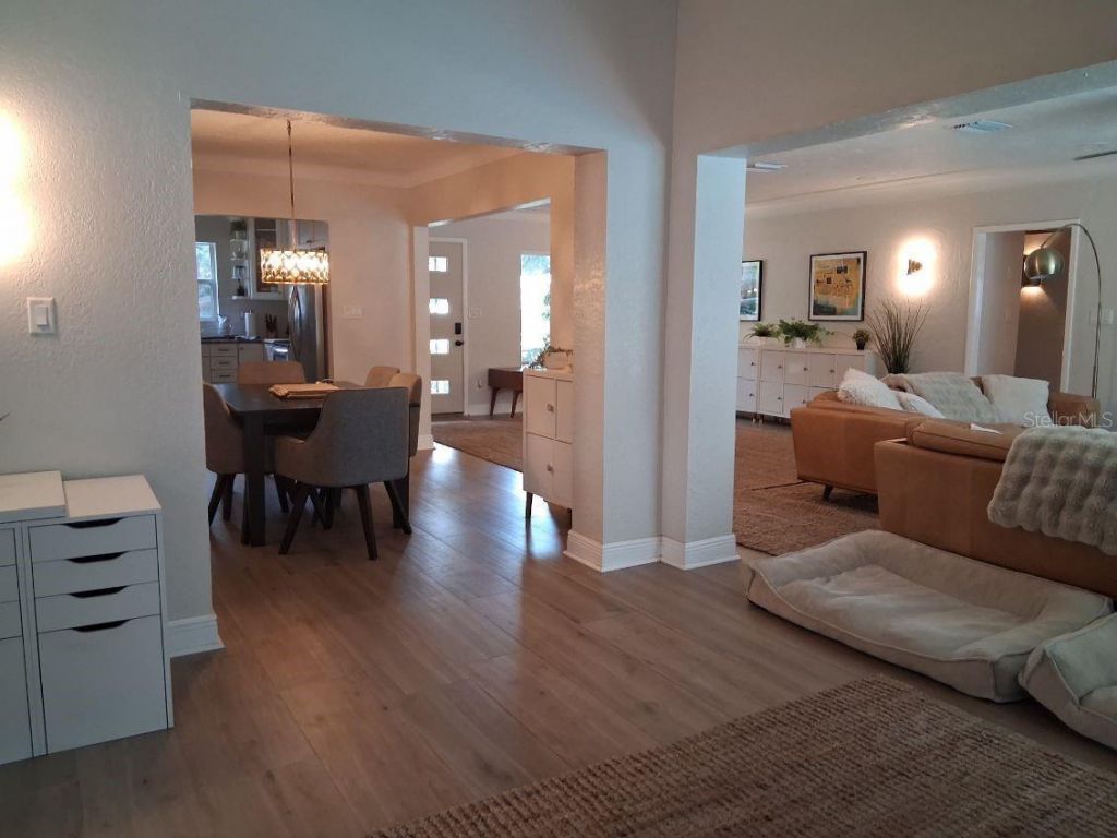 8220 Yardley Avenue N, Saint Petersburg, FL 33710 Photo