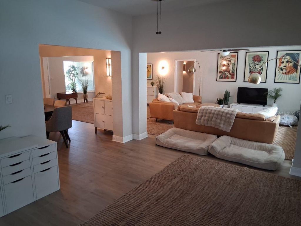 8220 Yardley Avenue N, Saint Petersburg, FL 33710 Photo