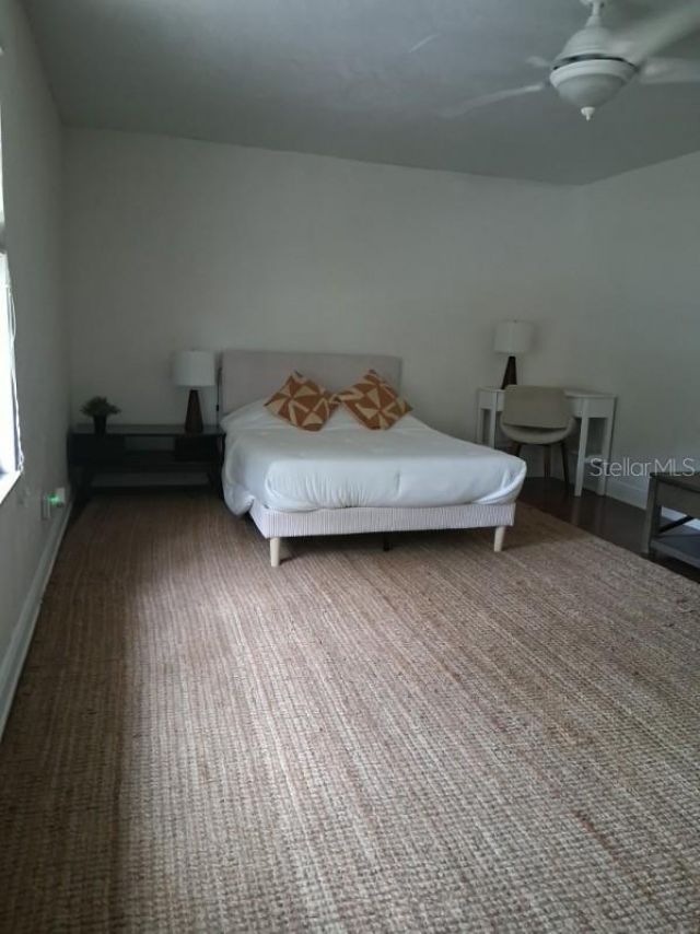 8220 Yardley Avenue N, Saint Petersburg, FL 33710 Photo