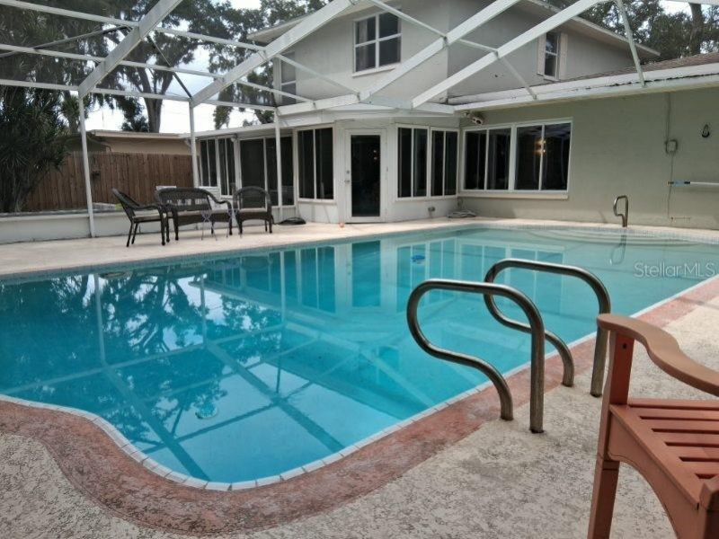8220 Yardley Avenue N, Saint Petersburg, FL 33710 Photo