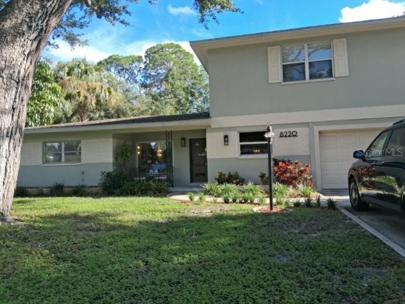 8220 Yardley Avenue N, Saint Petersburg, FL 33710 Photo