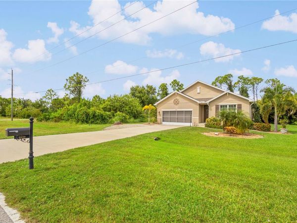 9259 CALUMET BOULEVARD , PORT CHARLOTTE, FL 33981