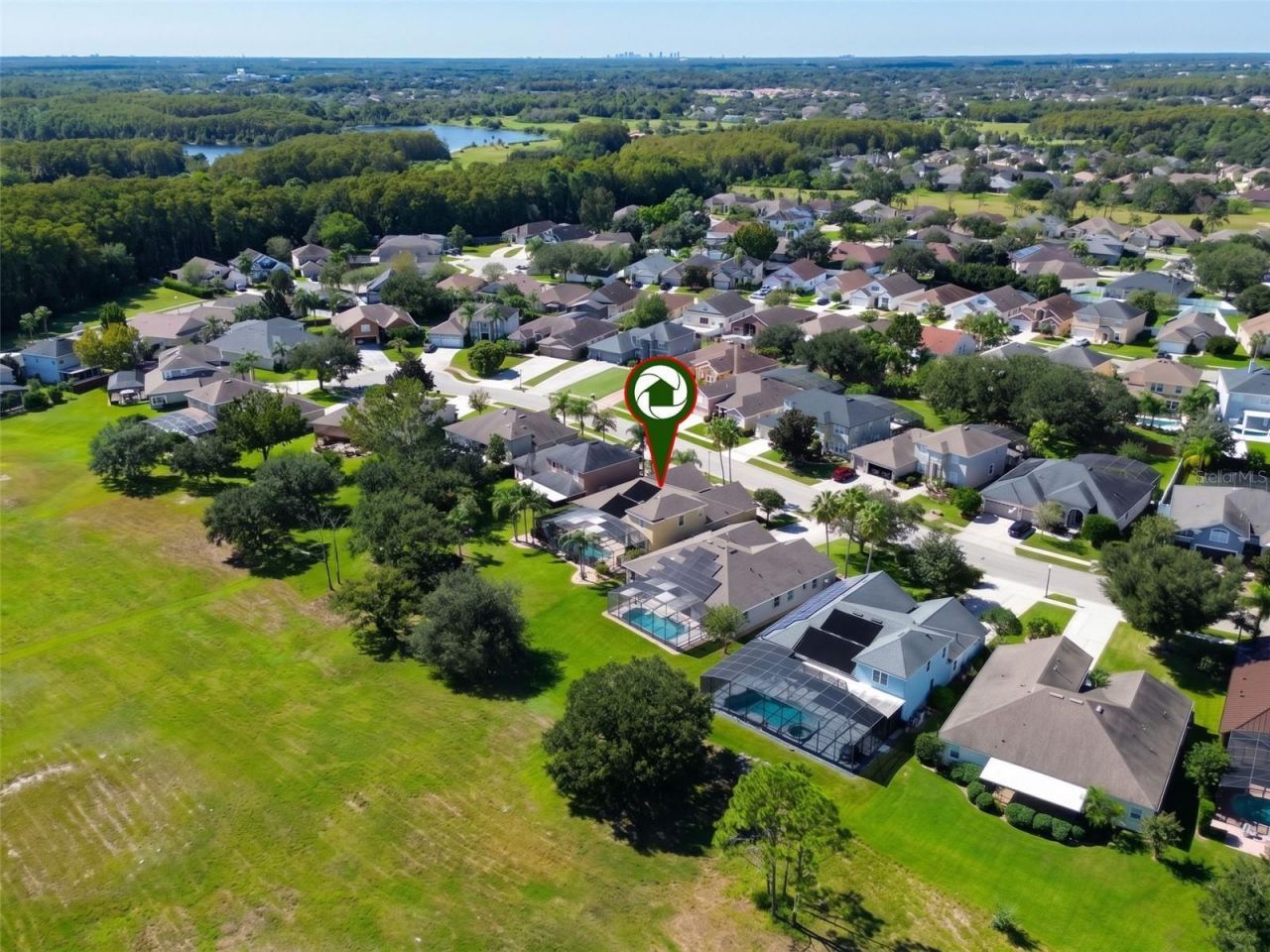 14542 Riviera Pointe Drive, Orlando, FL 32828 Photo