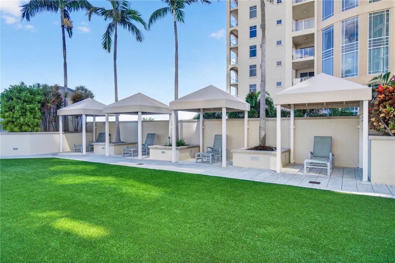 180 Beach Drive Ne, Unit 502, Saint Petersburg, FL 33701 Photo