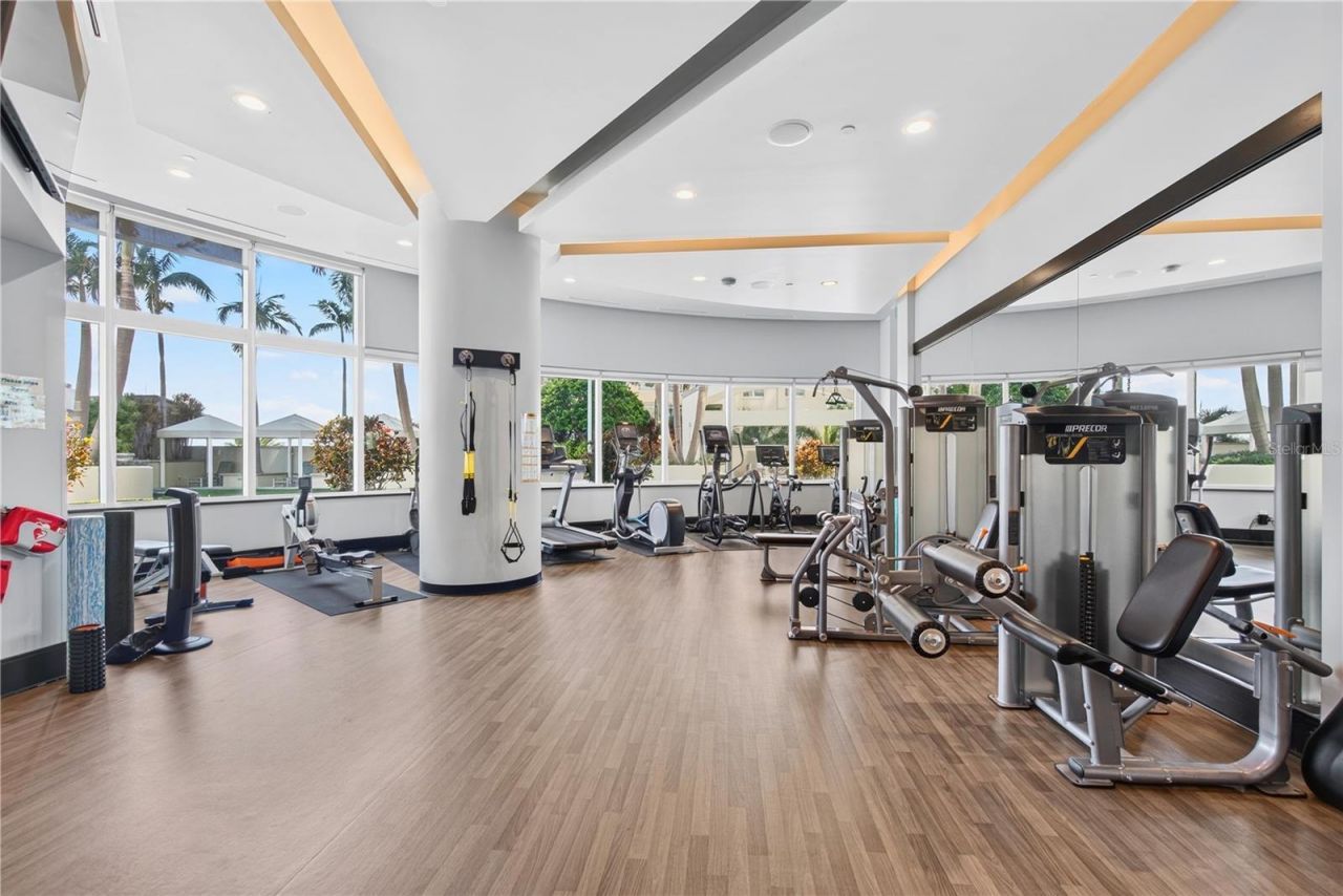 180 Beach Drive Ne, Unit 502, Saint Petersburg, FL 33701 Photo