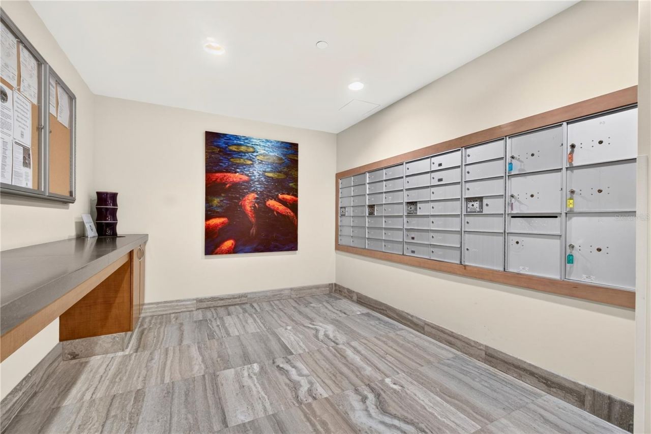 180 Beach Drive Ne, Unit 502, Saint Petersburg, FL 33701 Photo