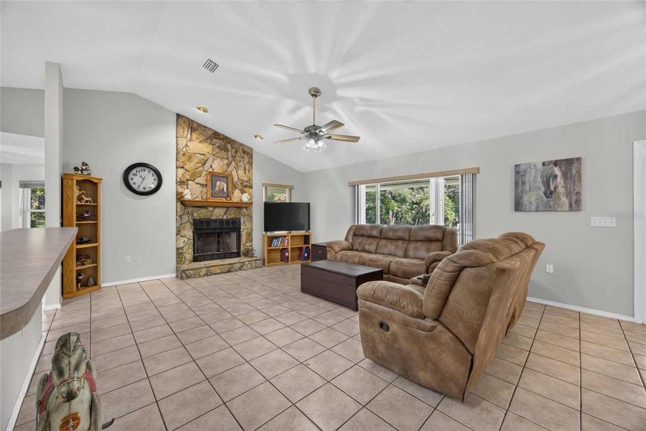 2702 E Possum Court, Inverness, FL 34452 Photo