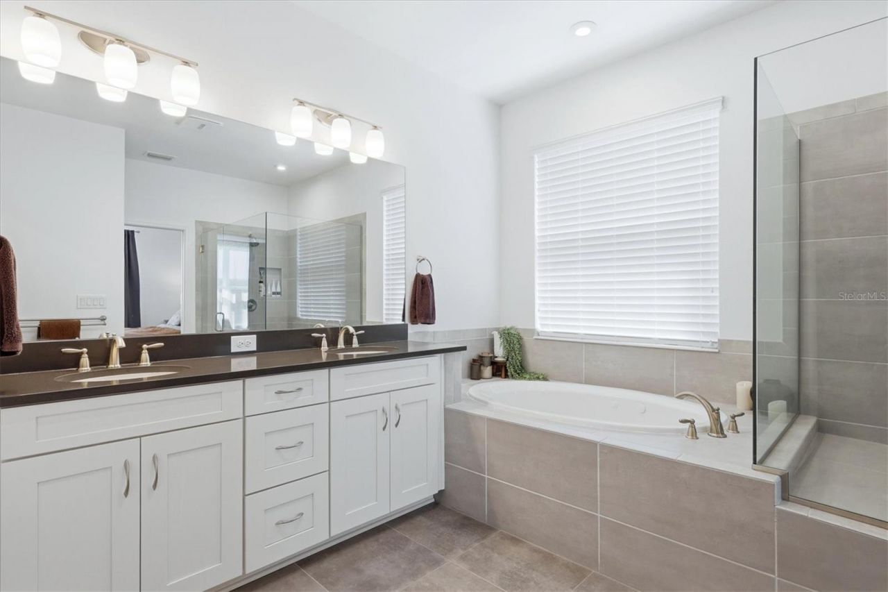 9291 Starry Night Avenue, Sarasota, FL 34241 Photo