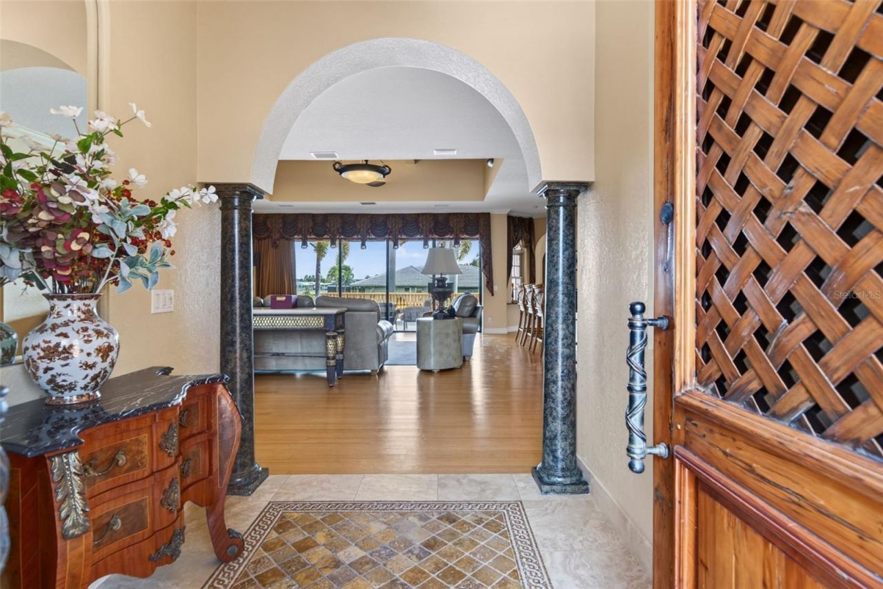 316 W Bay Drive, Venice, FL 34285 Photo