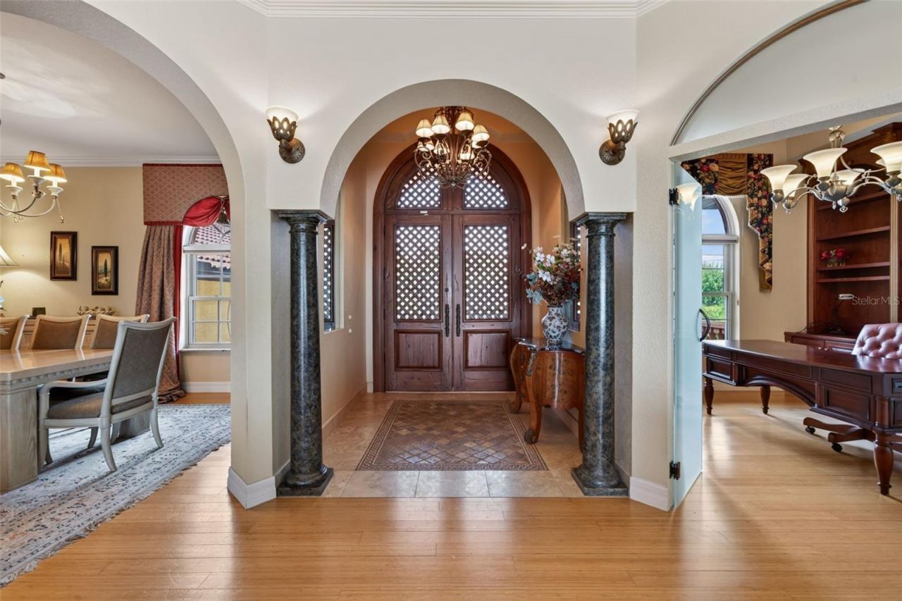 316 W Bay Drive, Venice, FL 34285 Photo