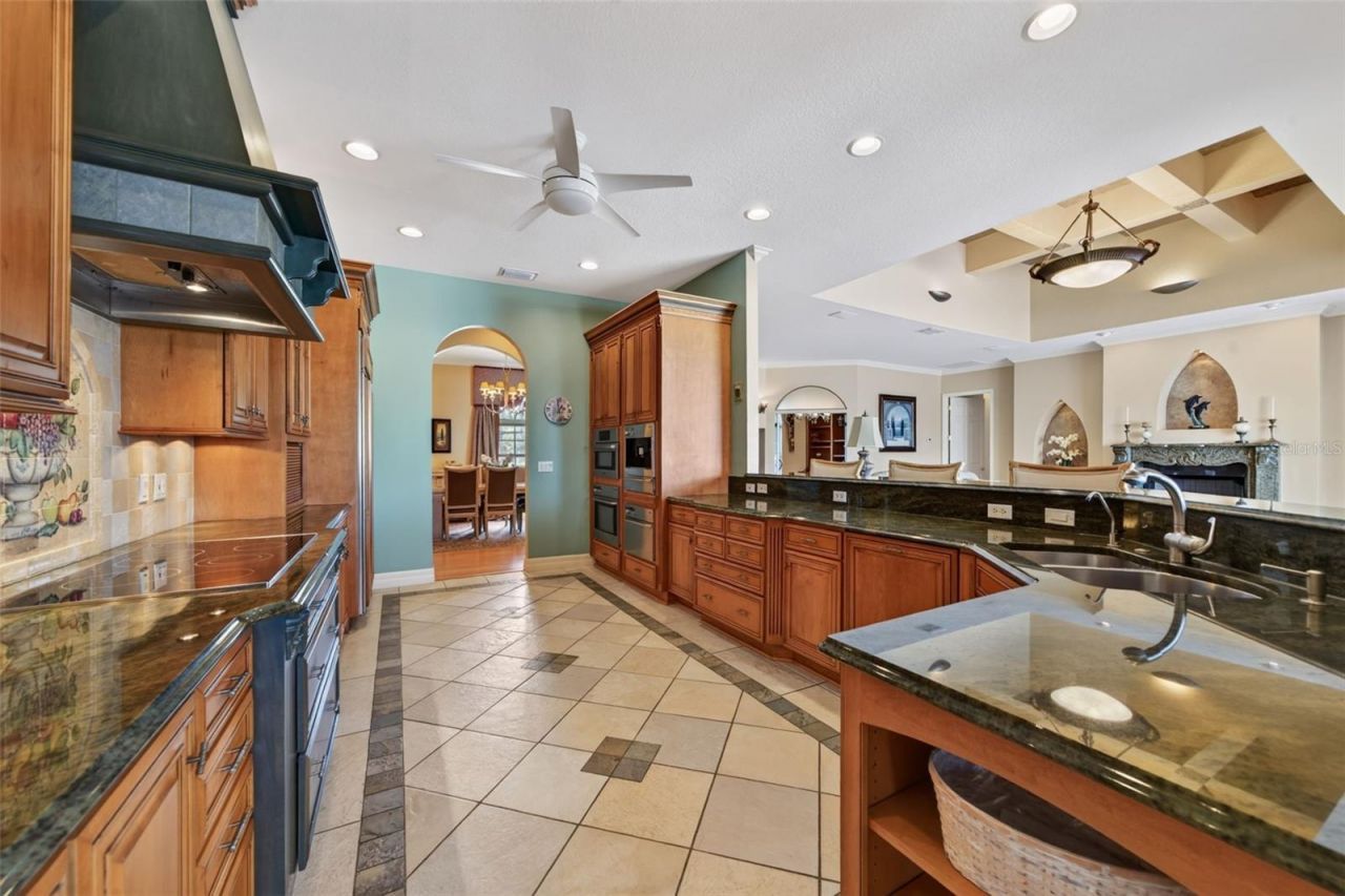 316 W Bay Drive, Venice, FL 34285 Photo