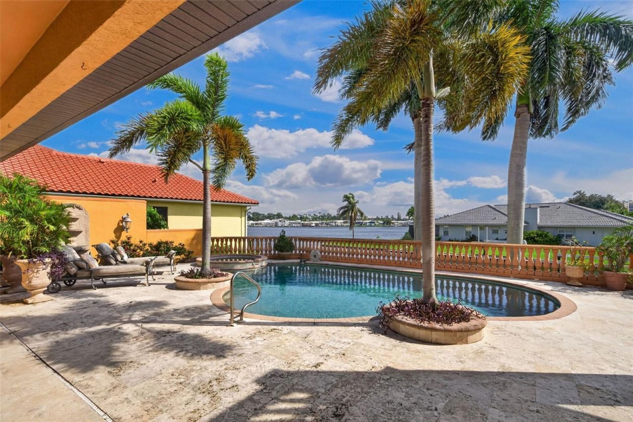 316 W Bay Drive, Venice, FL 34285 Photo