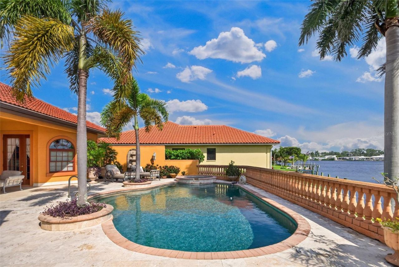 316 W Bay Drive, Venice, FL 34285 Photo
