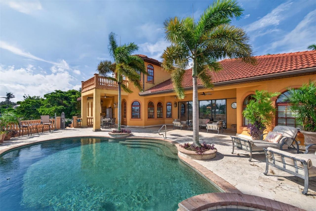 316 W Bay Drive, Venice, FL 34285 Photo
