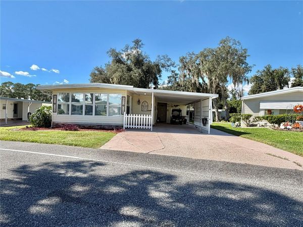 342 PALO VERDE DRIVE , LEESBURG, FL 34748