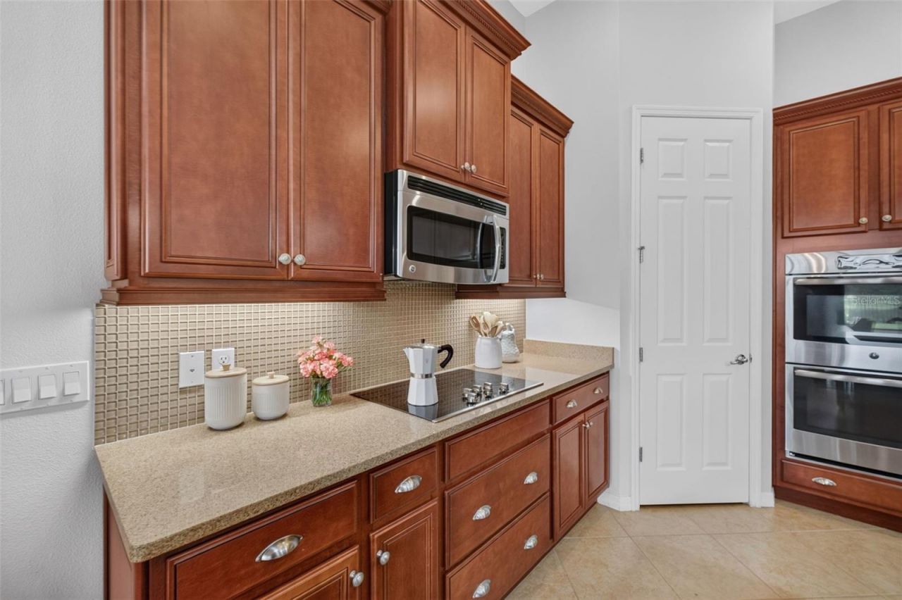 555 Tapatio Lane, Poinciana, FL 34759 Photo