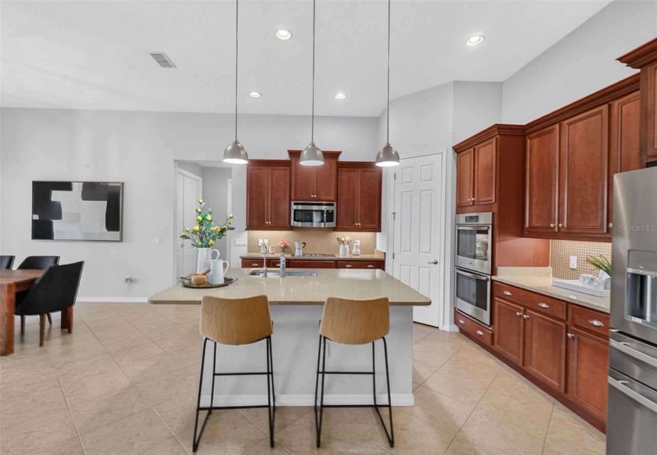 555 Tapatio Lane, Poinciana, FL 34759 Photo