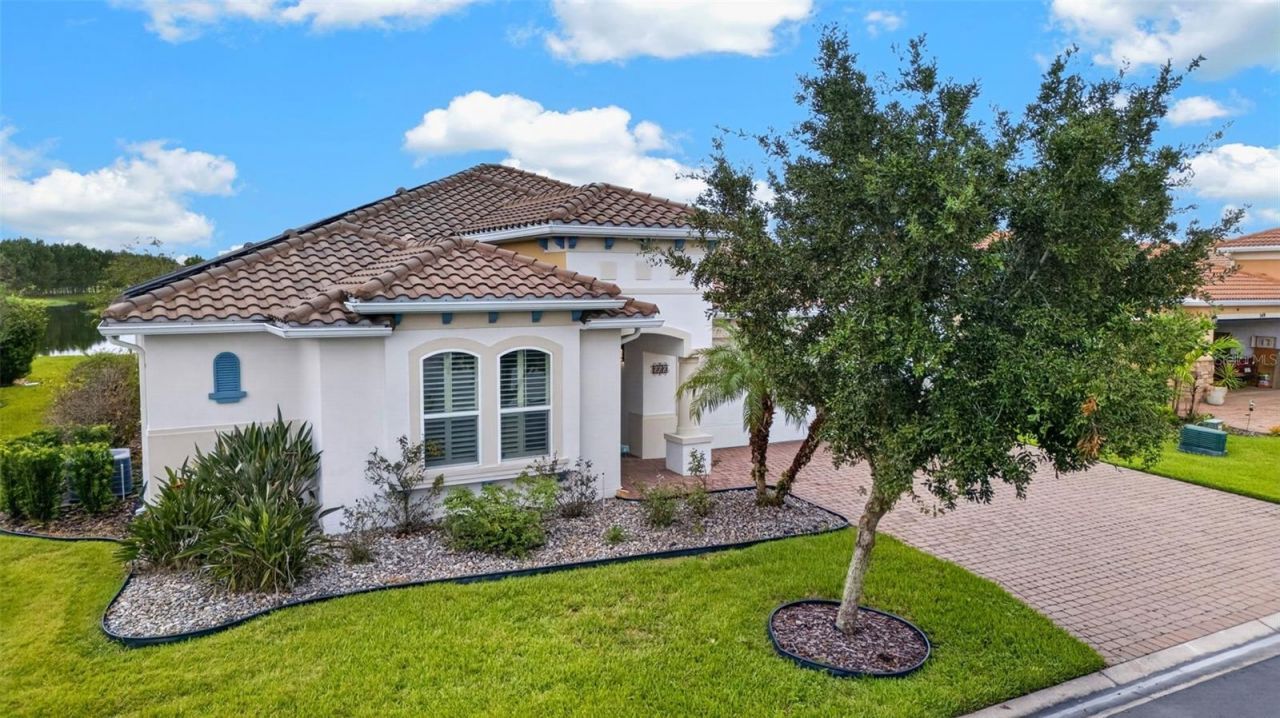555 Tapatio Lane, Poinciana, FL 34759 Photo
