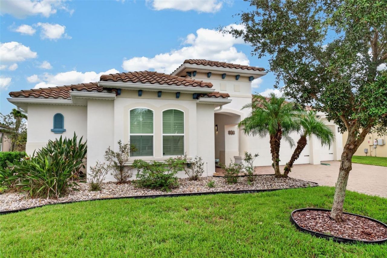 555 Tapatio Lane, Poinciana, FL 34759 Photo