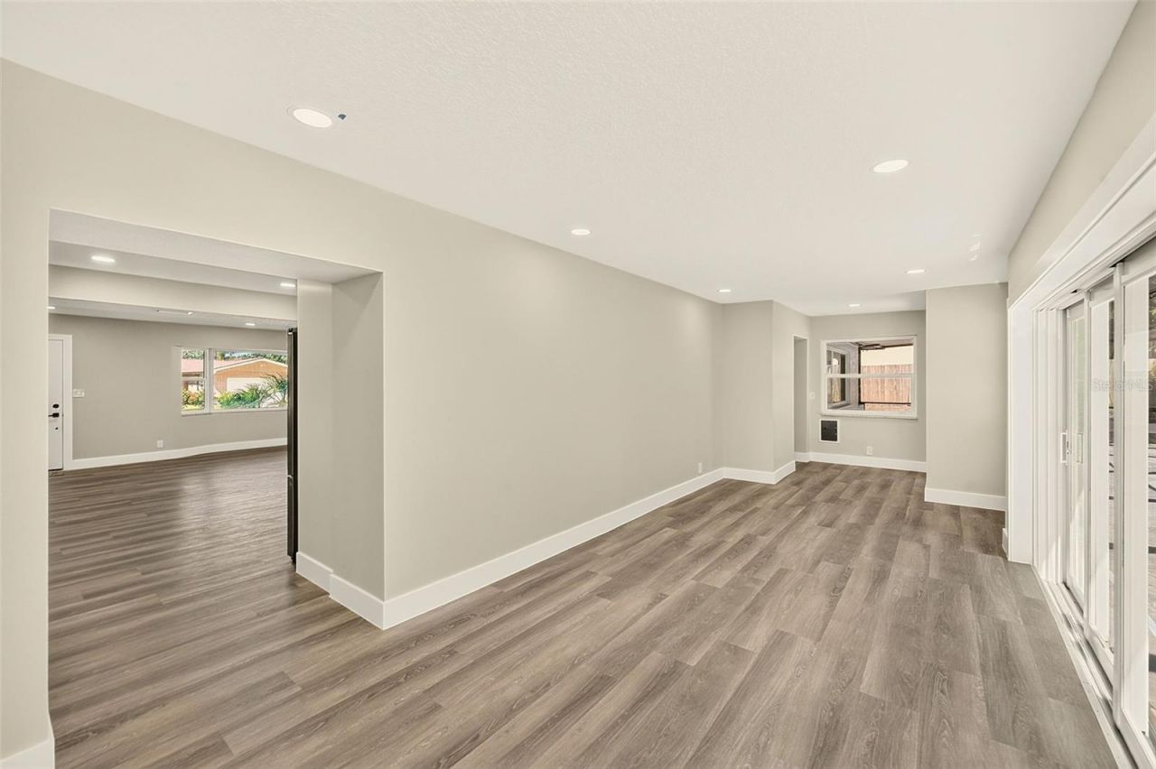 1595 Oak Lane, Clearwater, FL 33764 Photo