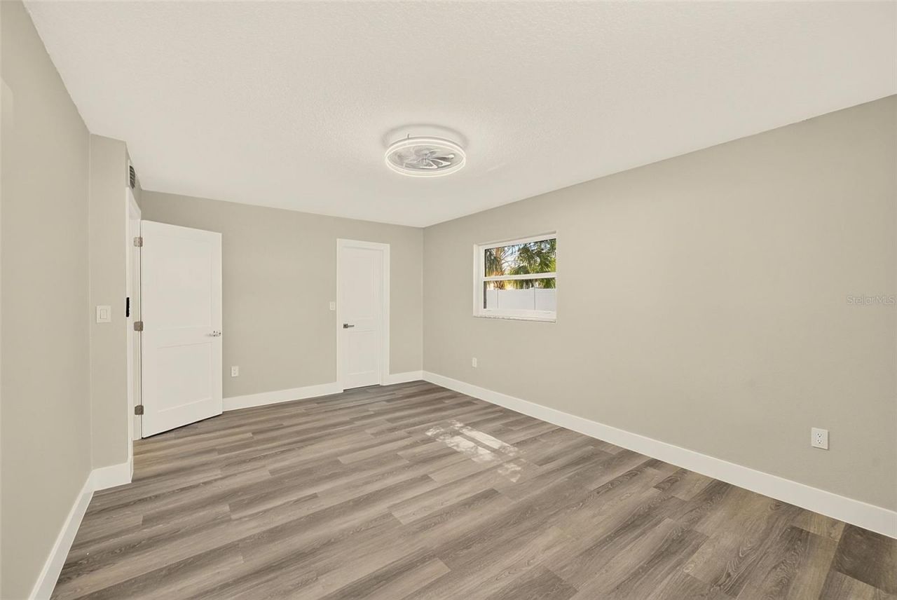 1595 Oak Lane, Clearwater, FL 33764 Photo