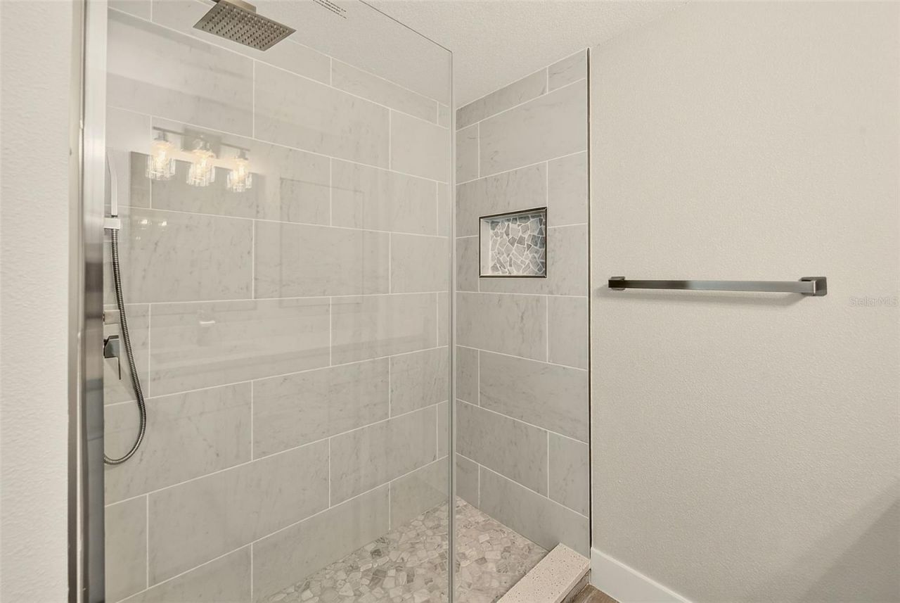1595 Oak Lane, Clearwater, FL 33764 Photo