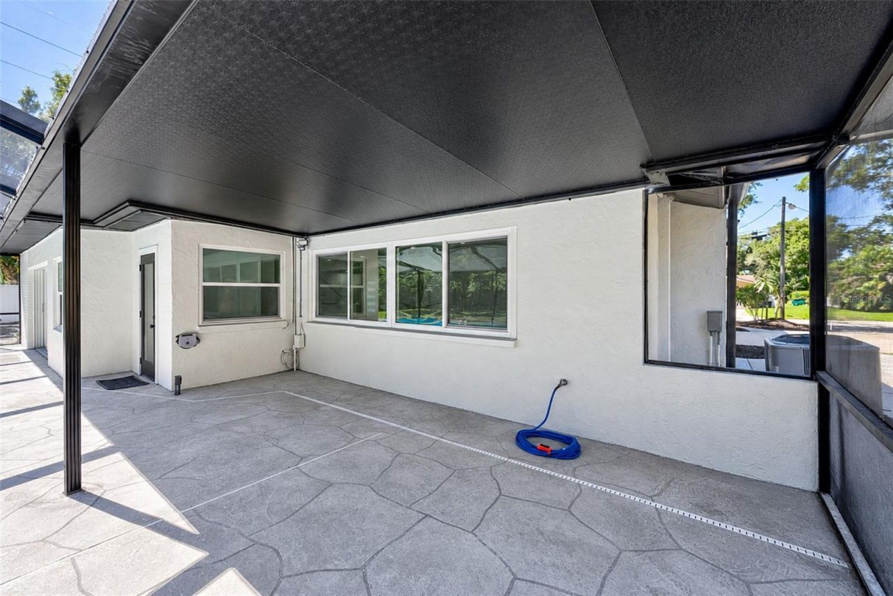 1595 Oak Lane, Clearwater, FL 33764 Photo