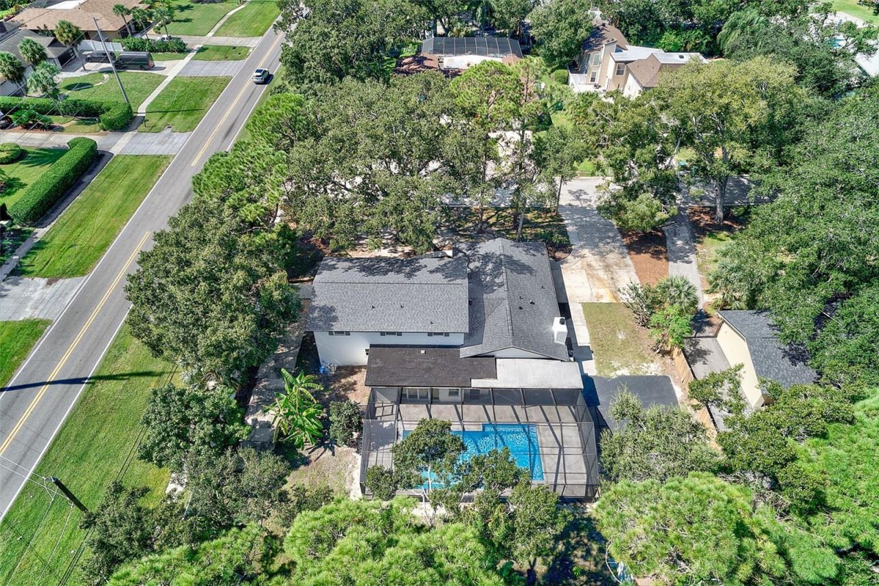 1595 Oak Lane, Clearwater, FL 33764 Photo
