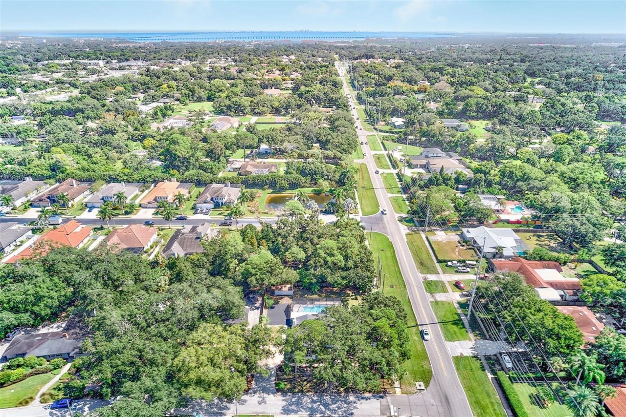1595 Oak Lane, Clearwater, FL 33764 Photo