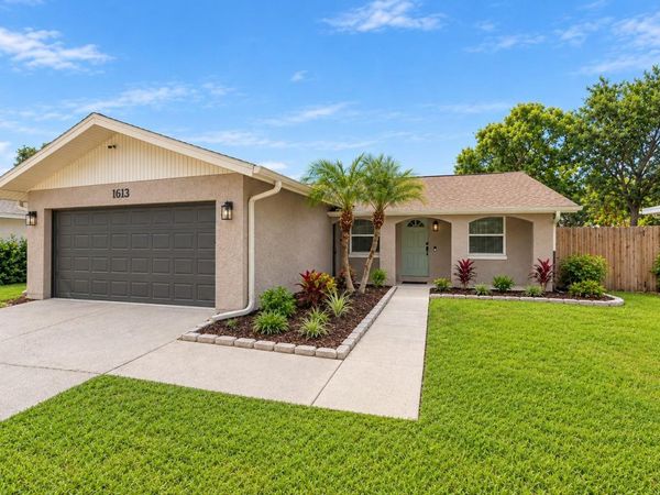 1613 GREENWOOD DRIVE , DUNEDIN, FL 34698