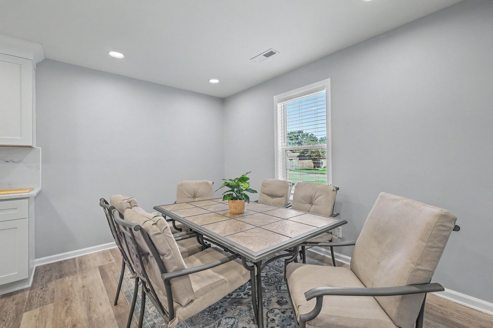 318 Huntsman Drive Photo 12