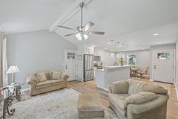 318 Huntsman Drive photo 4