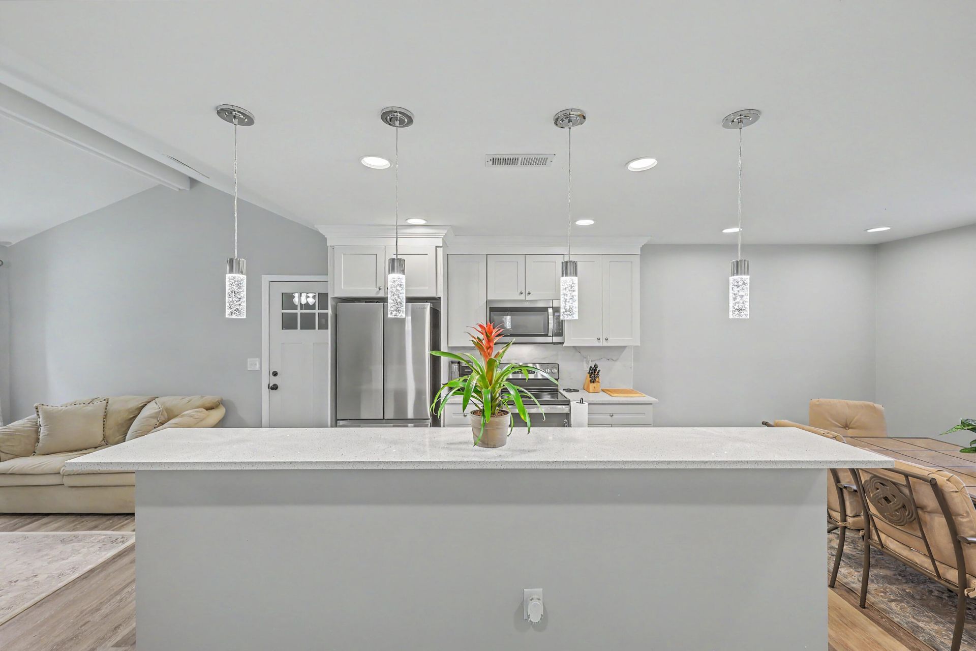 318 Huntsman Drive Photo 9