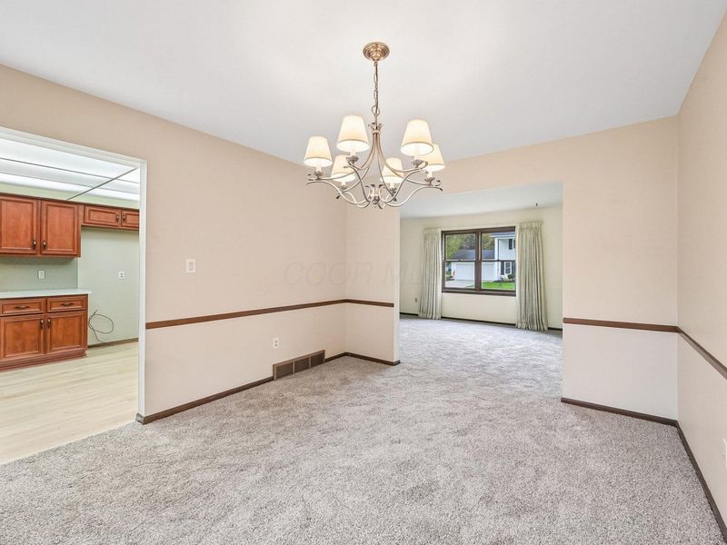 604 Patricia Ann Lane , Westerville, OH 43081 Photo 10