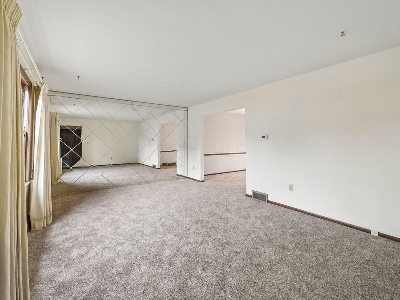 604 Patricia Ann Lane , Westerville, OH 43081 Photo 13