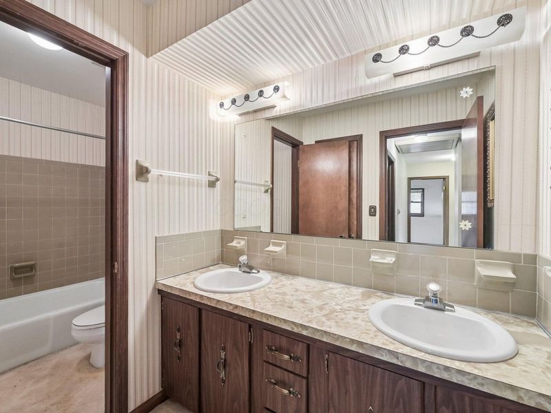 604 Patricia Ann Lane , Westerville, OH 43081 Photo 22
