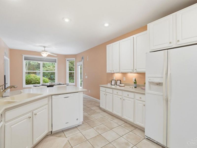 571 Hopper View Bluff, Pierce Township, OH 45255 Photo 14