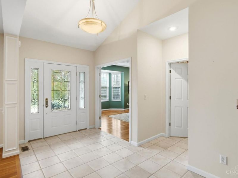 571 Hopper View Bluff, Pierce Township, OH 45255 Photo 6