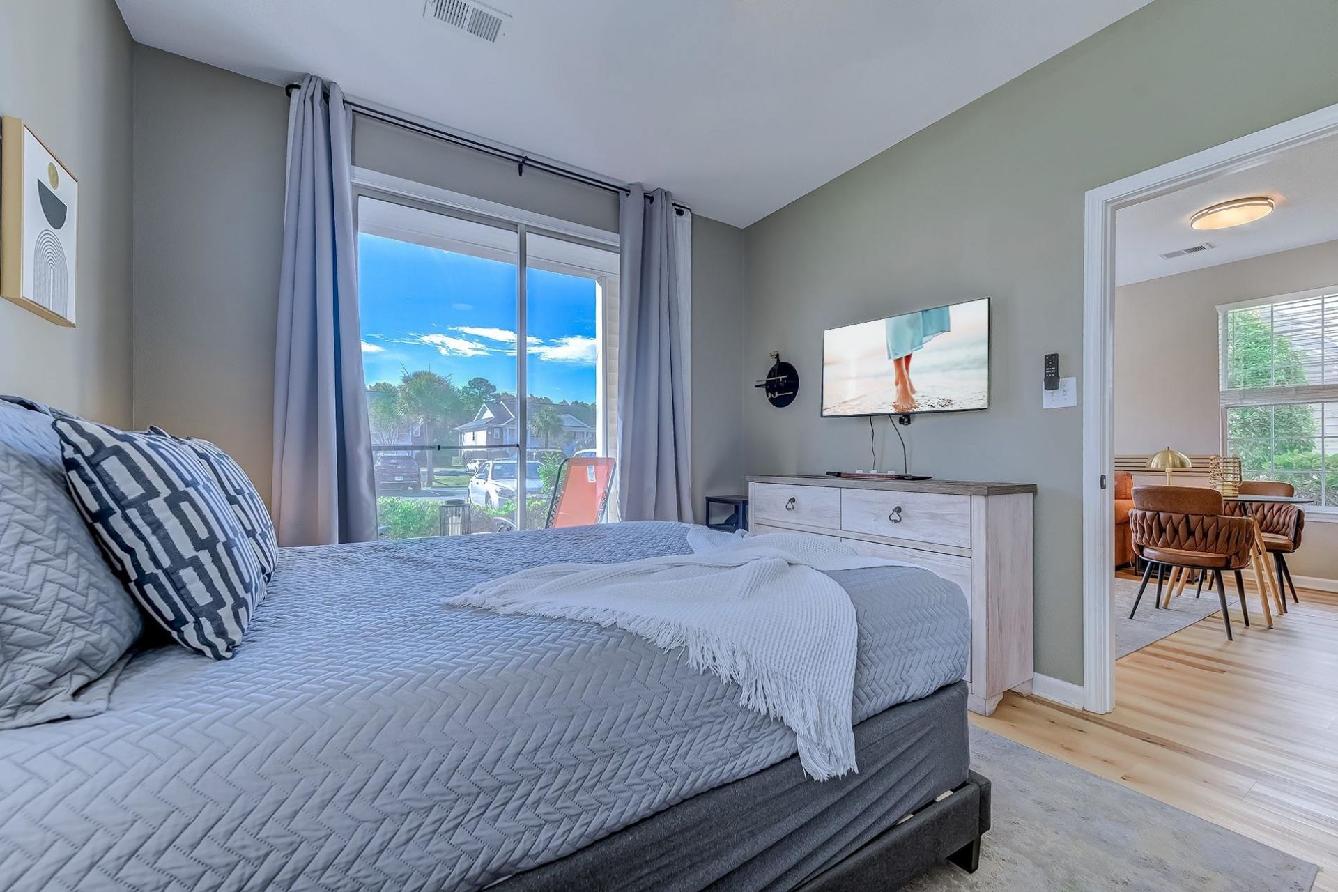 1298 River Oaks Dr.  Photo 14